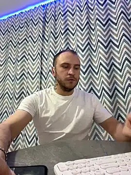 Snapshot of _XxX-XxX_ chatting on 17, 1, 2025 XxX-XxX online show from 17, 1, 2025