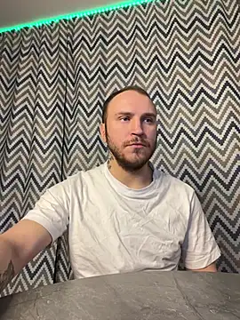 Snapshot of _XxX-XxX_ chatting on 29, 1, 2025 XxX-XxX online show from 29, 1, 2025