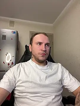 Snapshot of _XxX-XxX_ chatting on 13, 2, 2025 XxX-XxX online show from 13, 2, 2025