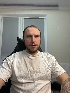 Snapshot of _XxX-XxX_ chatting on 28, 2, 2025 XxX-XxX online show from 28, 2, 2025