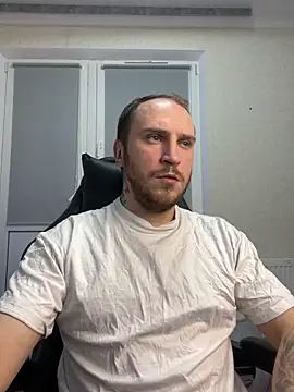 Snapshot of _XxX-XxX_ chatting on 28, 2, 2025 XxX-XxX online show from 28, 2, 2025