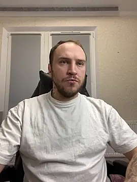 Snapshot of _XxX-XxX_ chatting on 3, 3, 2025 XxX-XxX online show from 3, 3, 2025