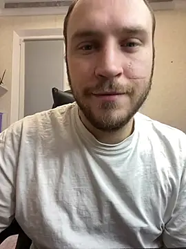 Snapshot of _XxX-XxX_ chatting on 4, 3, 2025 XxX-XxX online show from 4, 3, 2025