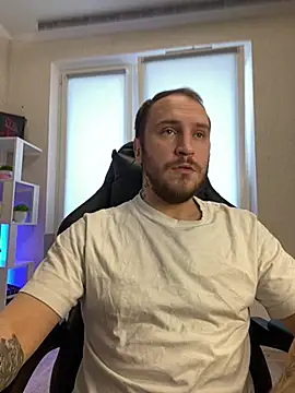 Snapshot of _XxX-XxX_ chatting on 12, 3, 2025 XxX-XxX online show from 12, 3, 2025