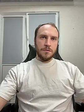 Snapshot of _XxX-XxX_ chatting on 19, 3, 2025 XxX-XxX online show from 19, 3, 2025