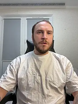 Snapshot of _XxX-XxX_ chatting on 19, 3, 2025 XxX-XxX online show from 19, 3, 2025