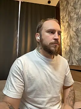 Snapshot of _XxX-XxX_ chatting on 22, 9, 2025 XxX-XxX online show from 22, 9, 2025