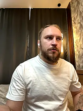 Snapshot of _XxX-XxX_ chatting on 25, 9, 2025 XxX-XxX online show from 25, 9, 2025