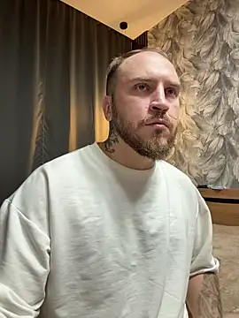 Snapshot of _XxX-XxX_ chatting on 9, 11, 2025 XxX-XxX online show from 9, 11, 2025