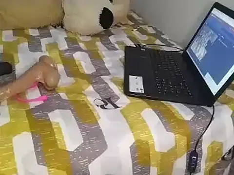 Snapshot of Chandy012 chatting on 26, 11, 2025 Chandy012 online show from 26, 11, 2025