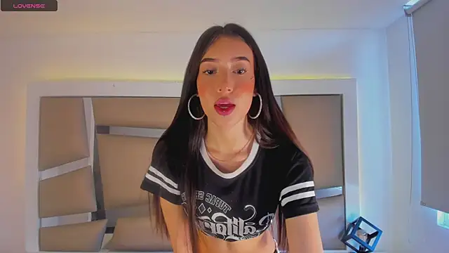 Snapshot of Princess_tokyo chatting on 17, 1, 2025 Princess tokyo online show from 17, 1, 2025