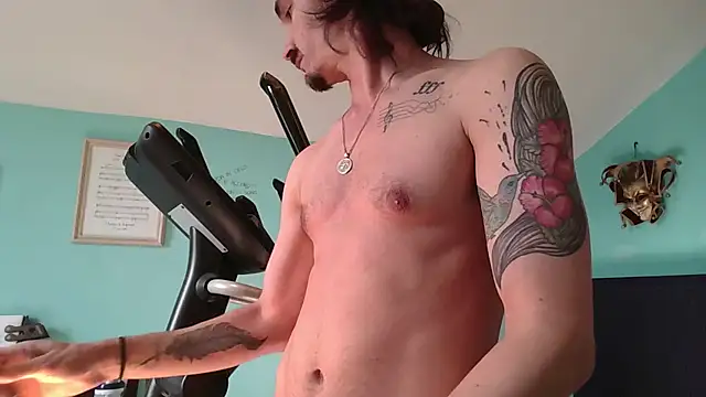 Snapshot of riffraphboi chatting on 25, 9, 2025 riffraphboi online show from 25, 9, 2025