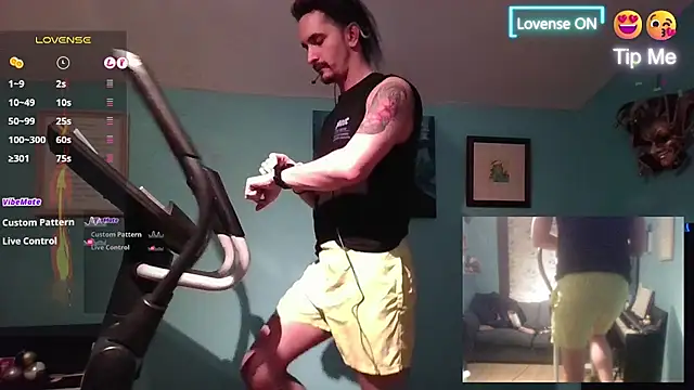 Snapshot of riffraphboi chatting on 8, 1, 2026 riffraphboi online show from 8, 1, 2026