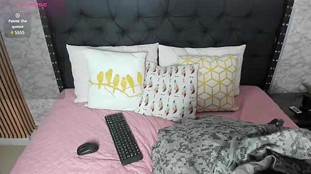 Snapshot of stefany_pablo1 chatting on 12, 3, 2025 stefany pablo1 online show from 12, 3, 2025