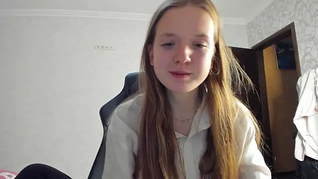 Snapshot of SaraCain chatting on 16, 1, 2025 SaraCain online show from 16, 1, 2025