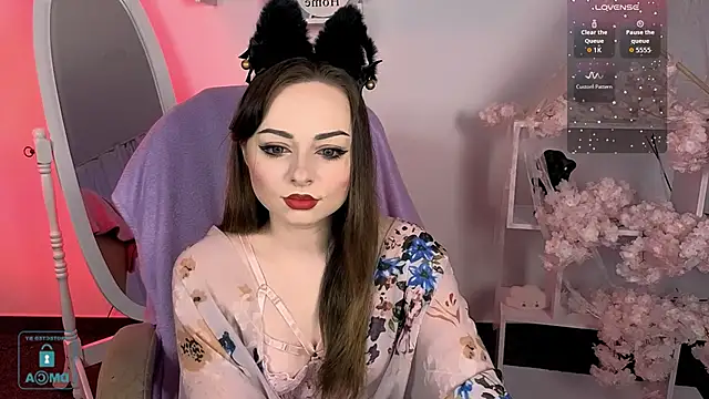 Snapshot of Noirael chatting on 14, 9, 2025 Noirael online show from 14, 9, 2025