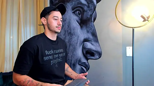 Snapshot of Salvatore_costa chatting on 7, 2, 2025 Salvatore costa online show from 7, 2, 2025