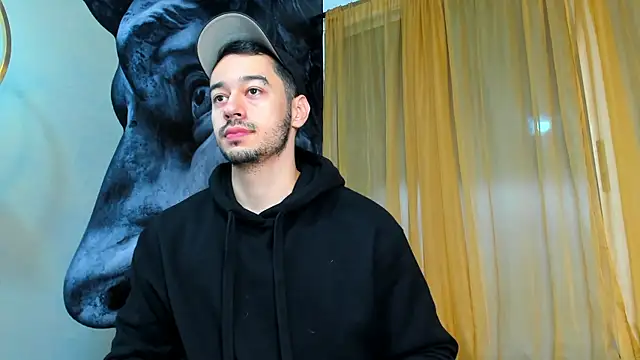 Snapshot of Salvatore_costa chatting on 8, 3, 2025 Salvatore costa online show from 8, 3, 2025