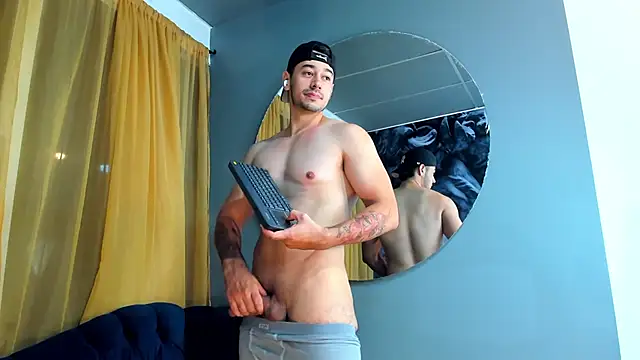 Snapshot of Salvatore_costa chatting on 11, 3, 2025 Salvatore costa online show from 11, 3, 2025