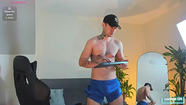 Snapshot of Salvatore_costa chatting on 18, 10, 2025 Salvatore costa online show from 18, 10, 2025