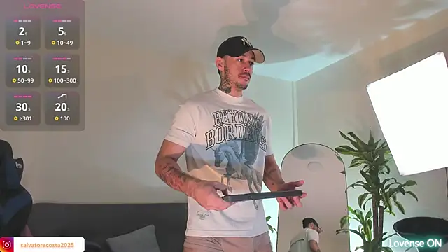 Snapshot of Salvatore_costa chatting on 1, 11, 2025 Salvatore costa online show from 1, 11, 2025