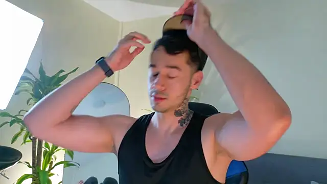 Snapshot of Salvatore_costa chatting on 19, 11, 2025 Salvatore costa online show from 19, 11, 2025