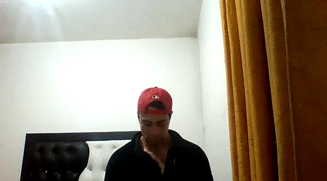 Snapshot of davidcr89 chatting on 3, 2, 2025 davidcr89 online show from 3, 2, 2025