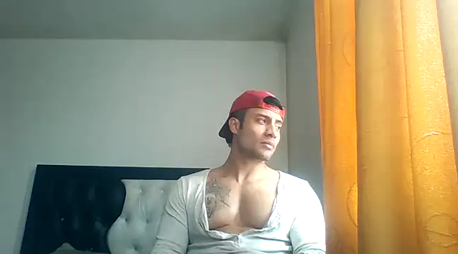 Snapshot of davidcr89 chatting on 23, 2, 2025 davidcr89 online show from 23, 2, 2025