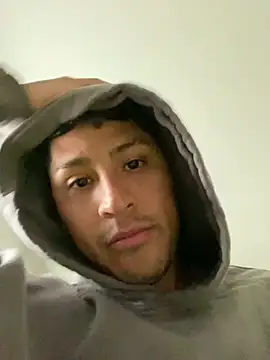 Snapshot of PerroDemonioHot chatting on 3, 2, 2025 PerroDemonioHot online show from 3, 2, 2025