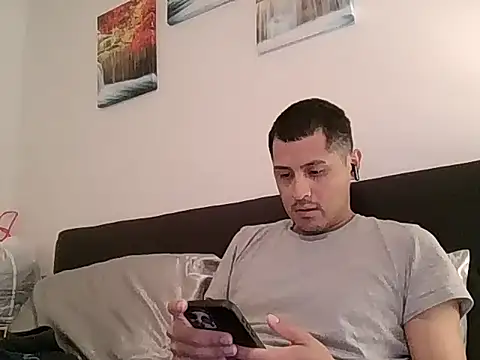 PerroDemonioHot online show from 3, 4, 2026