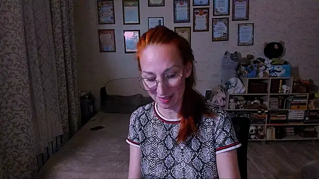 red rocco online show from 19, 2, 2025