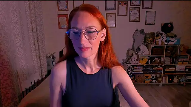 red rocco online show from 11, 3, 2025