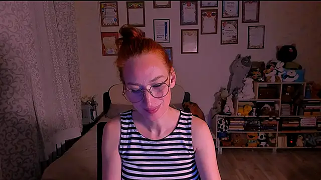 red rocco online show from 16, 3, 2025