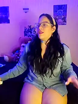 Snapshot of katrina29 chatting on 4, 2, 2025 katrina29 online show from 4, 2, 2025