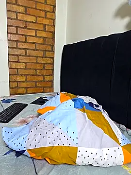 Snapshot of katrina29 chatting on 9, 11, 2025 katrina29 online show from 9, 11, 2025