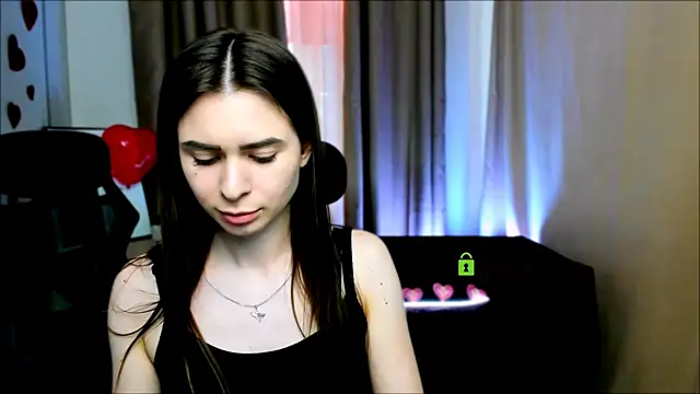 Snapshot of flora_ri chatting on 18, 2, 2025 flora ri online show from 18, 2, 2025