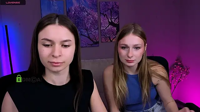 Snapshot of flora_ri chatting on 15, 12, 2025 flora ri online show from 15, 12, 2025