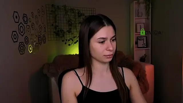 Snapshot of flora_ri chatting on 17, 12, 2025 flora ri online show from 17, 12, 2025