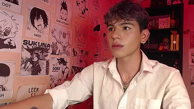 Snapshot of Mickey_Magic chatting on 4, 3, 2025 Mickey Magic online show from 4, 3, 2025