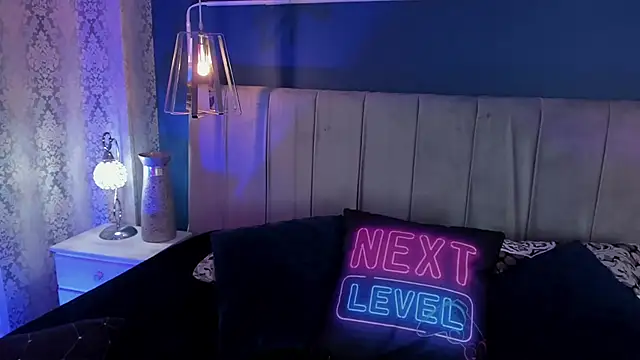 JeanneSabatier online show from 17, 9, 2025