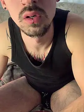 AssHunter4k online show from 20, 2, 2025