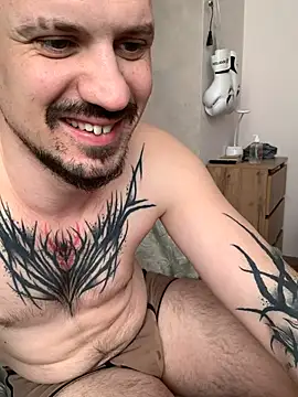 AssHunter4k online show from 2, 4, 2026