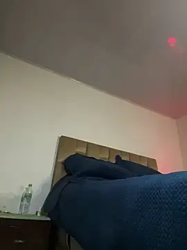 Miia Jazmin online show from 24, 10, 2025