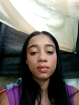 Zoe Sweett18 online show from 22, 3, 2025