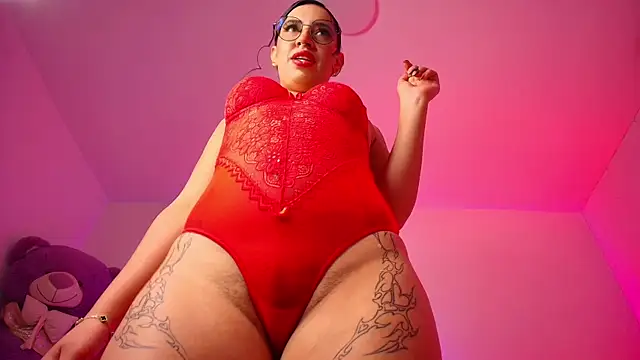 MiaFlamesxxx online show from 16, 12, 2025