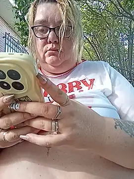 diosacurvy1984 online show from 24, 5, 2026
