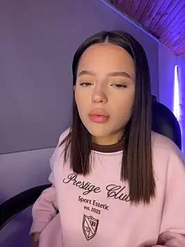 Sofia18 pinkk online show from 24, 7, 2026