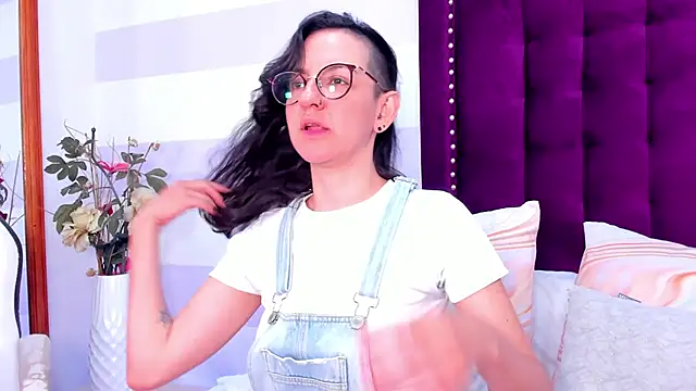 ana liebert online show from 25, 2, 2025