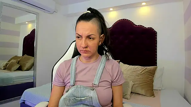 ana liebert online show from 10, 3, 2025