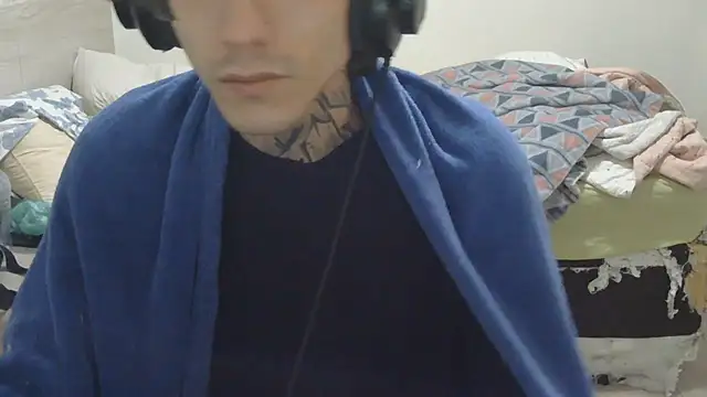 Snapshot of smokingink chatting on 5, 7, 2026 smokingink online show from 5, 7, 2026